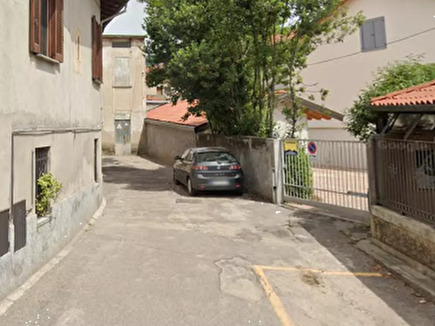 Immagine 1 di Appartamento in vendita  in Via Gerli Arioli 14 a Gavirate