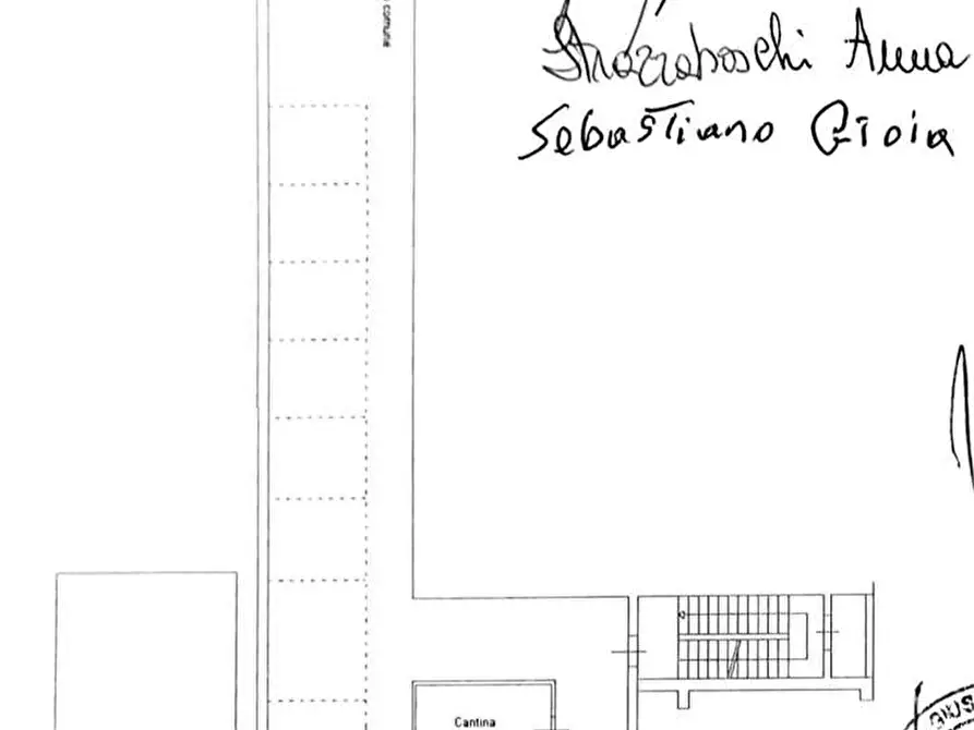 Immagine 32 di Appartamento in vendita  in piazza aldo moro a Lavena Ponte Tresa