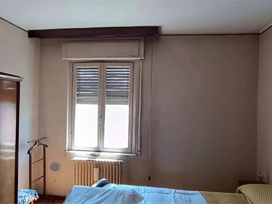 Immagine 38 di Appartamento in vendita  in Piazza Garibaldi 13 a Caravate