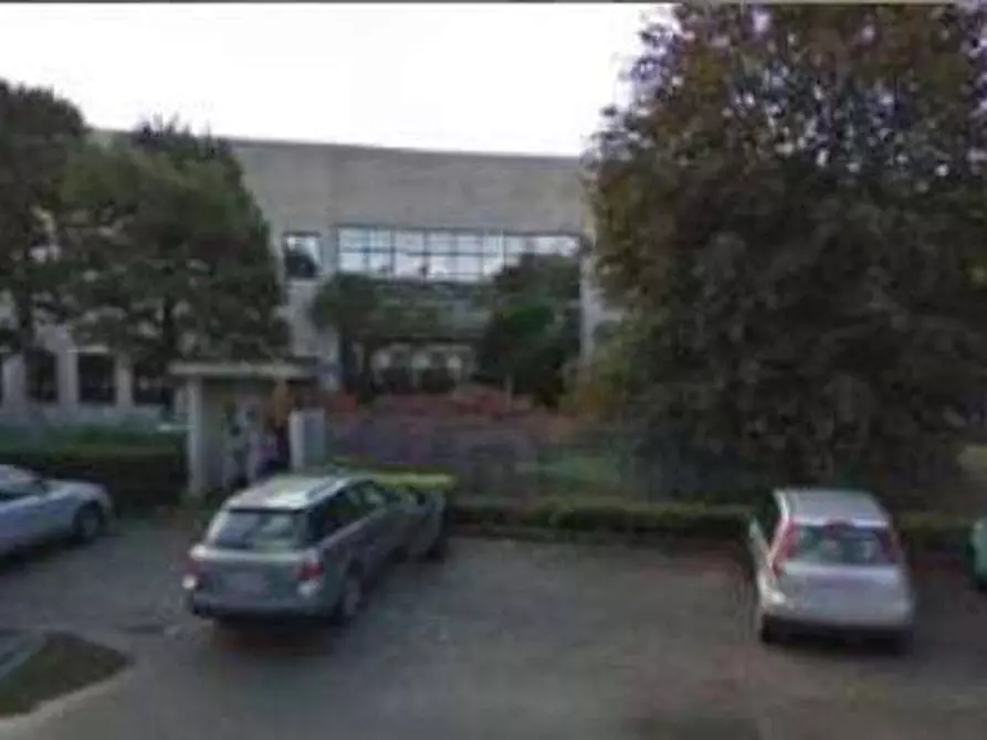 Immagine 3 di Capannone industriale in vendita  in Via Pascoli 40 a Giussano
