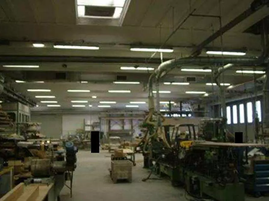 Immagine 13 di Capannone industriale in vendita  in Via Pascoli 40 a Giussano
