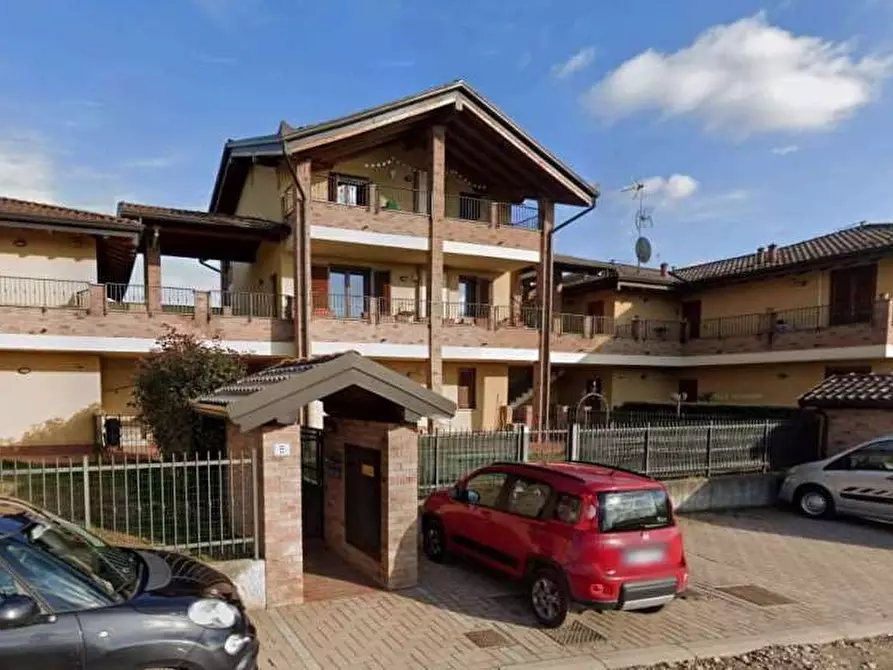 Immagine 1 di Appartamento in vendita  in Via dei Ronchi, 5, 21050 Lonate Ceppino VA, Italia a Lonate Ceppino