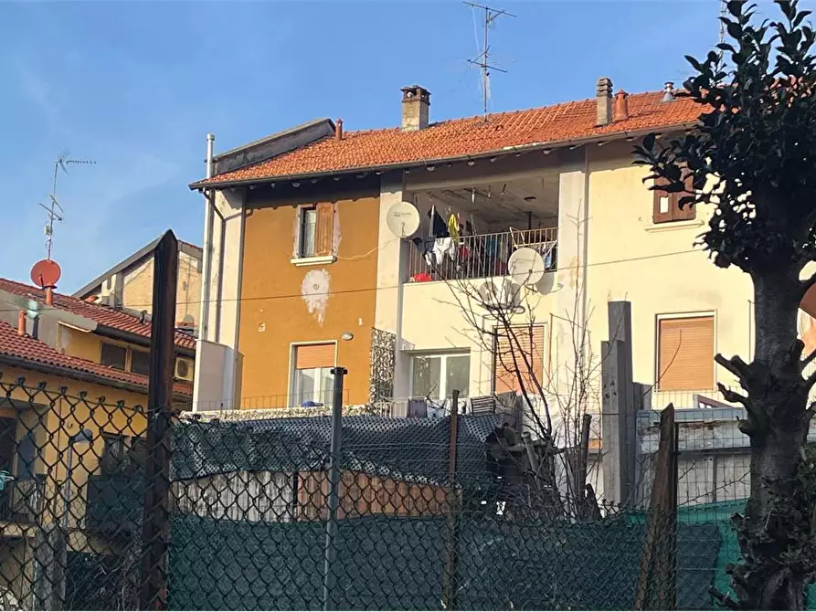 Immagine 1 di Appartamento in vendita  in Via San Giorgio n. 10  a Fenegro'