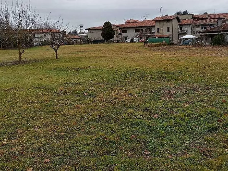 Immagine 1 di Terreno agricolo in vendita  in Via MULINI  2 a Albizzate