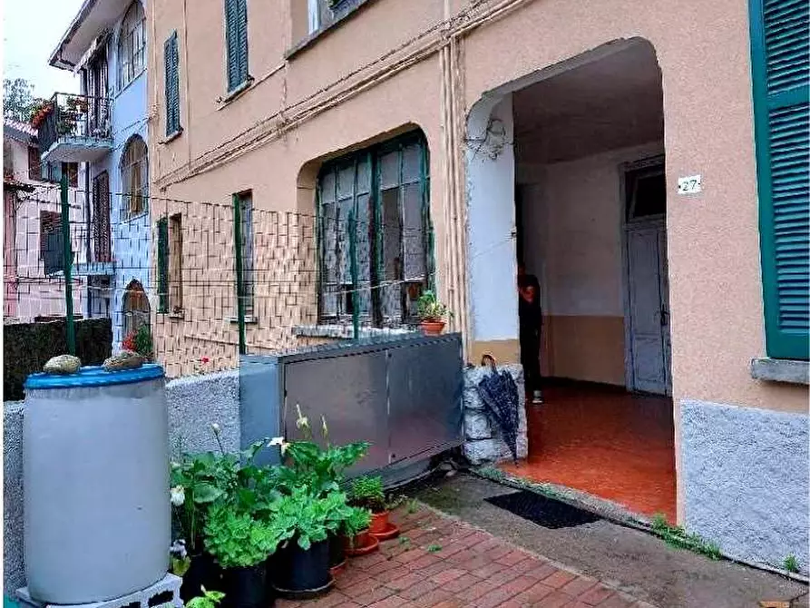 Immagine 1 di Appartamento in vendita  in Via San Martino 27 a Cadorago