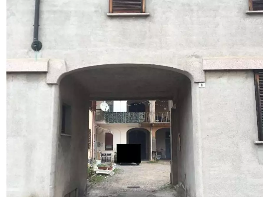 Immagine 1 di Appartamento in vendita  in Via della Pace  6 a Cirimido