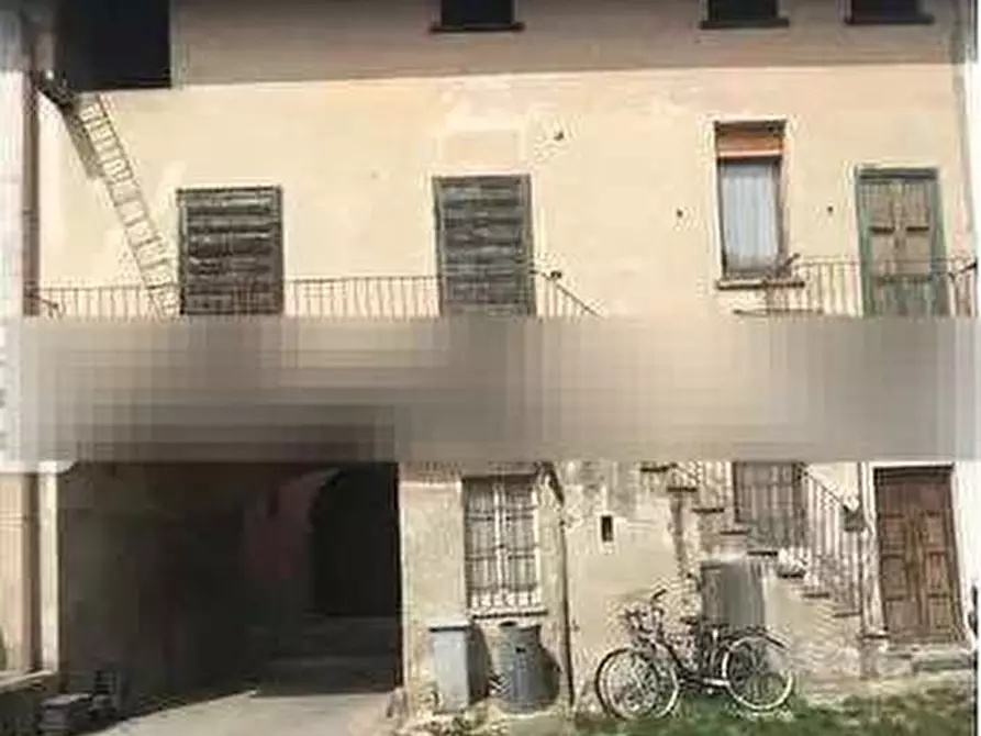 Immagine 1 di Appartamento in vendita  in Frazione di Menzago, Via Trieste , 1 1 a Sumirago