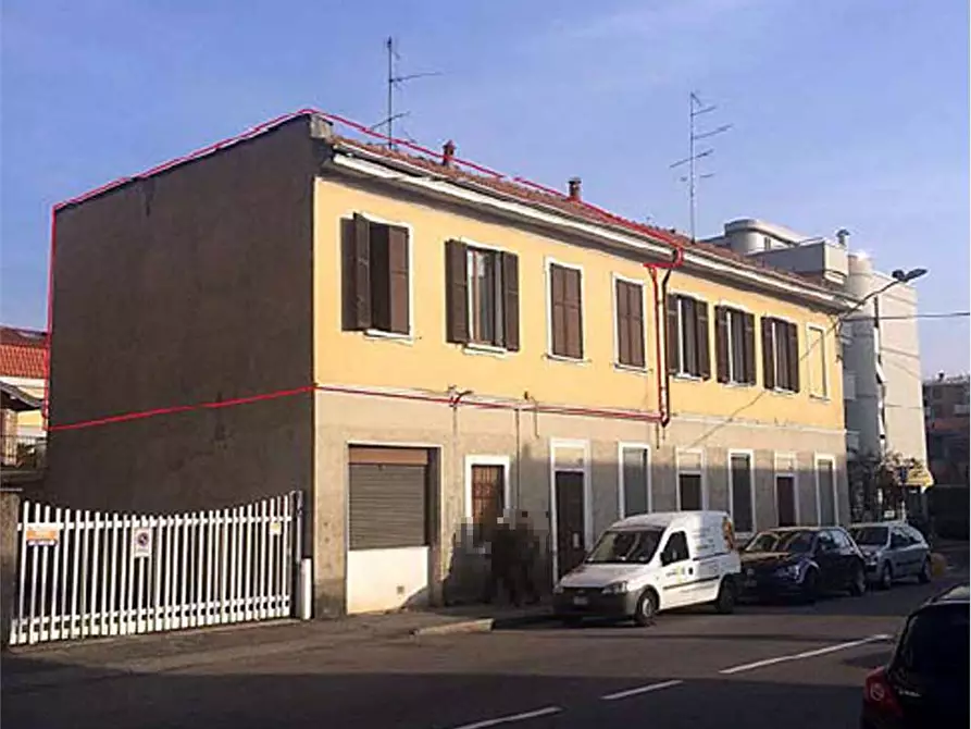 Immagine 1 di Appartamento in vendita  a Busto Arsizio