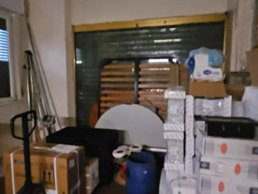 Immagine 6 di Garage in vendita  in via Nizzolina  25 a Castellanza