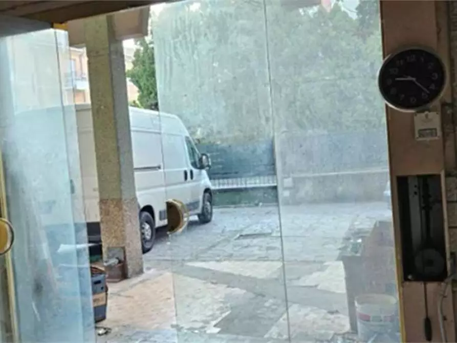 Immagine 20 di Garage in vendita  in via Nizzolina  25 a Castellanza