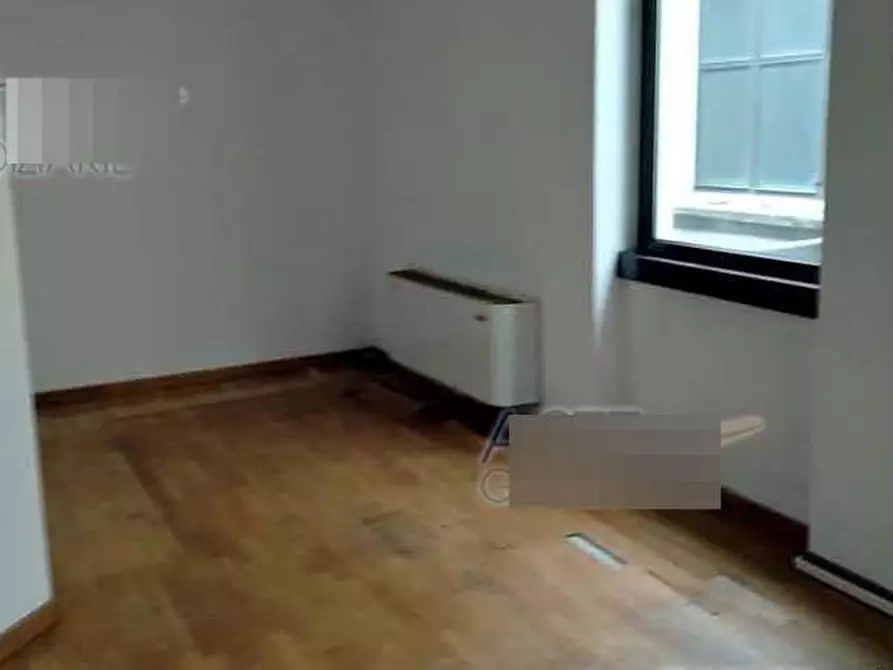 Immagine 3 di Ufficio in vendita  in Via Peschiera 20 20 a Varese