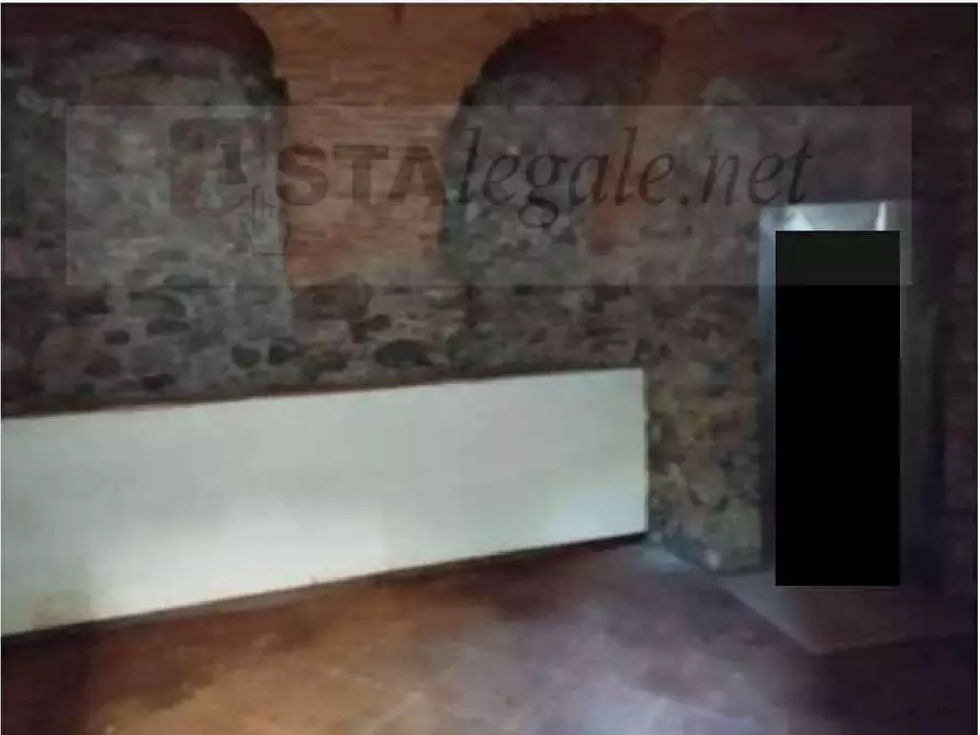 Immagine 3 di Ufficio in vendita  in Contrada Conti Coco, 21034 Cocquio-Trevisago VA, Italia 9 8 a Cocquio-Trevisago