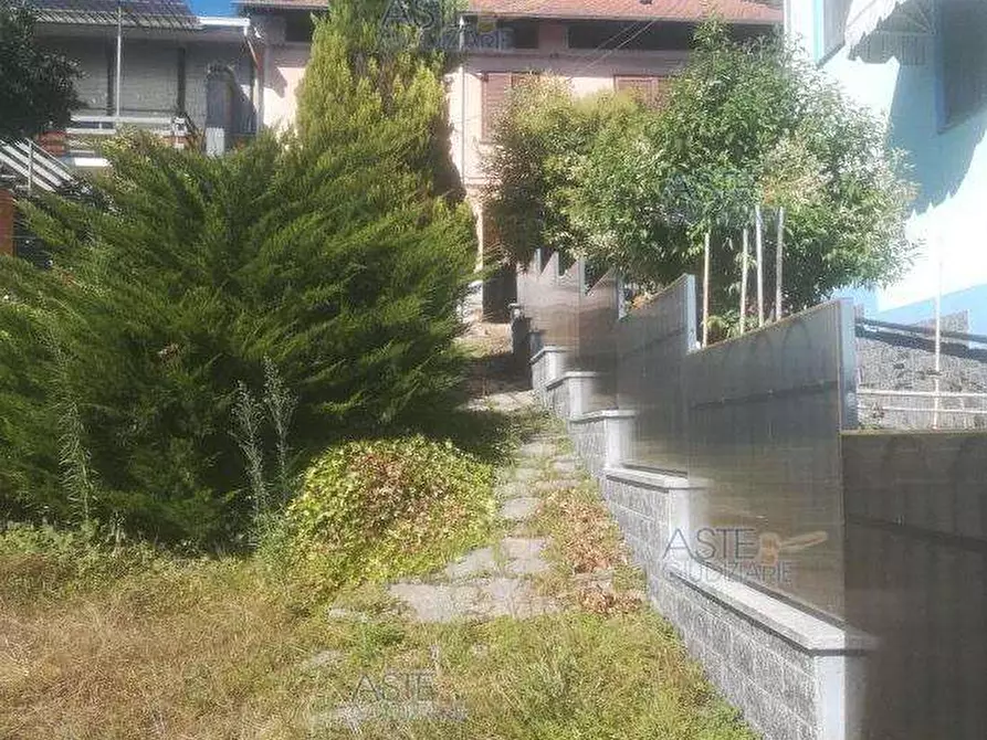 Immagine 5 di Appartamento in vendita  in Via Cascina Galetti n. 3 a Prato Sesia