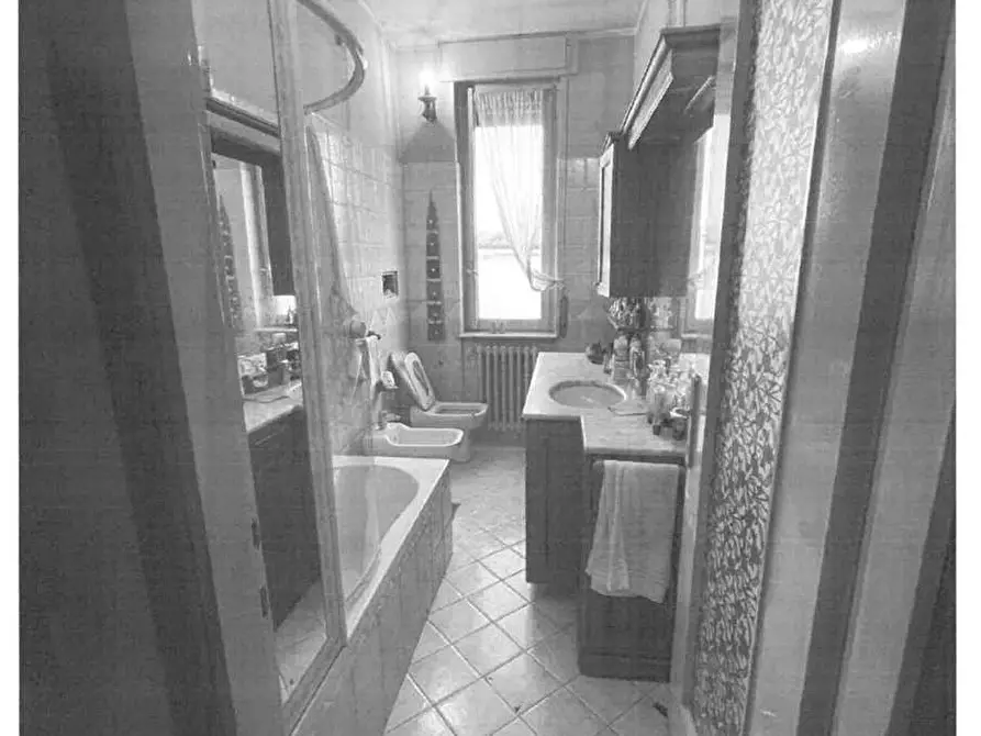 Immagine 32 di Porzione di casa in vendita  in Viale AMALFI 11 a Cardano Al Campo