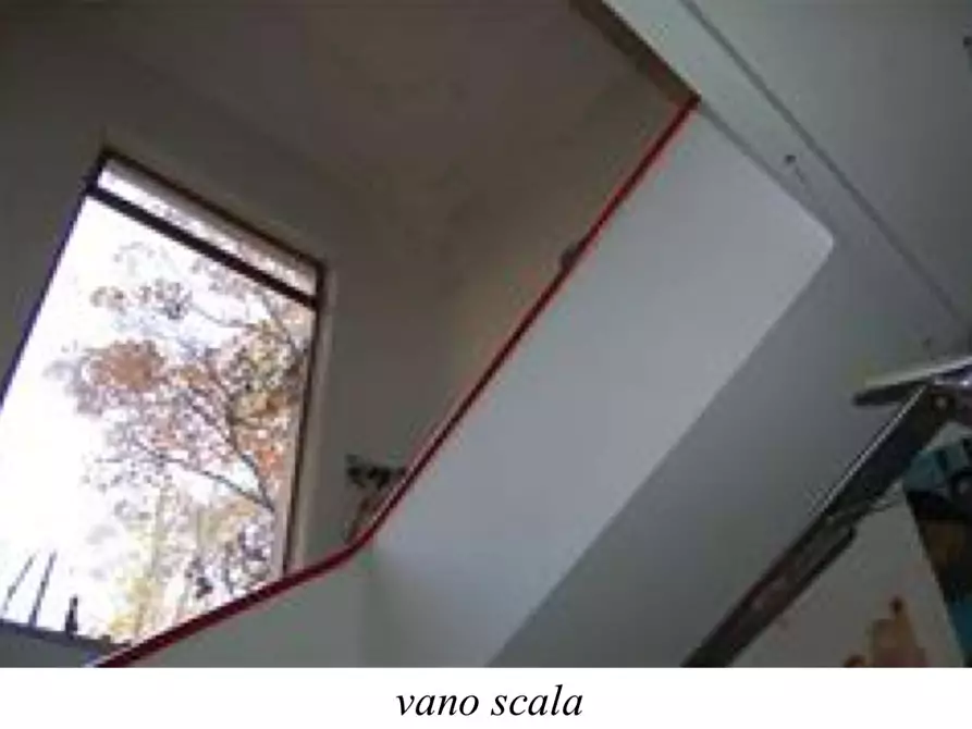 Immagine 30 di Villa in vendita  in Via Mazzini 2 a Albizzate