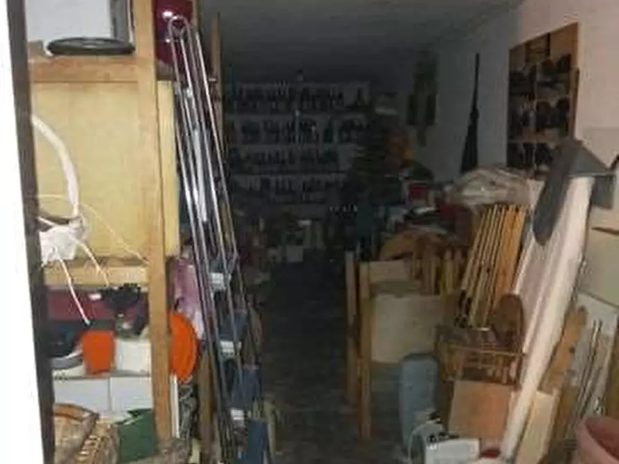 Immagine 12 di Villa in vendita  in Via Mazzini 3 a Albizzate