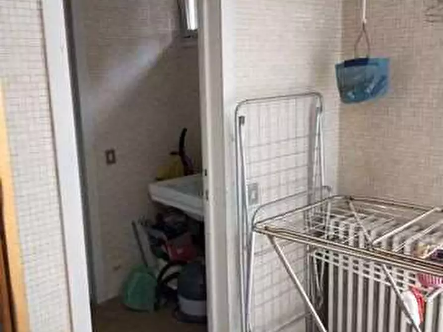 Immagine 14 di Villa in vendita  in Via Mazzini 3 a Albizzate