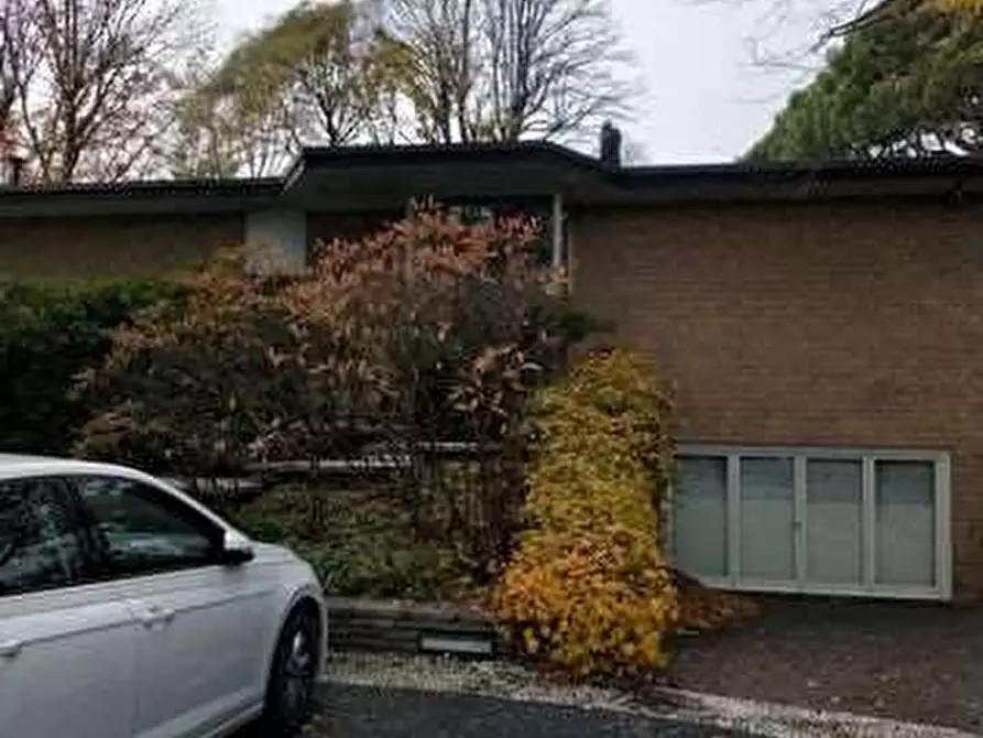 Immagine 16 di Villa in vendita  in Via Mazzini 3 a Albizzate