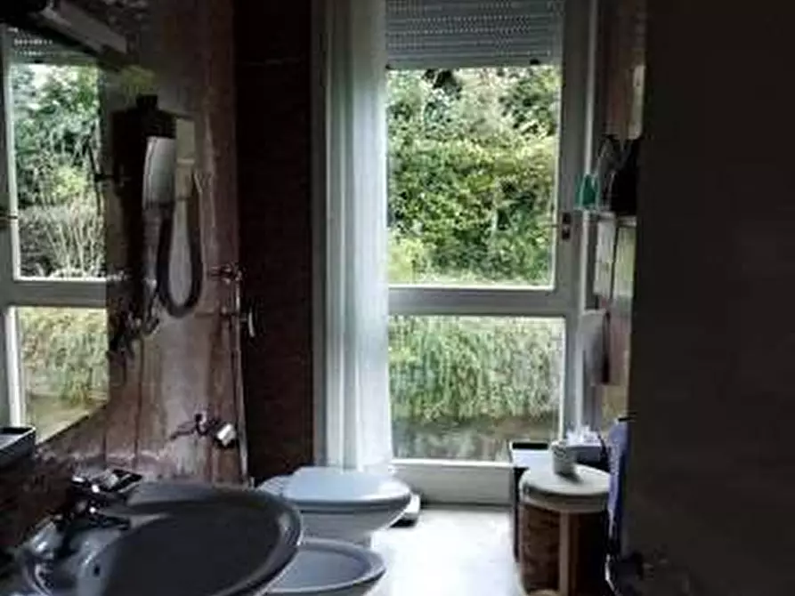 Immagine 24 di Villa in vendita  in Via Mazzini 3 a Albizzate