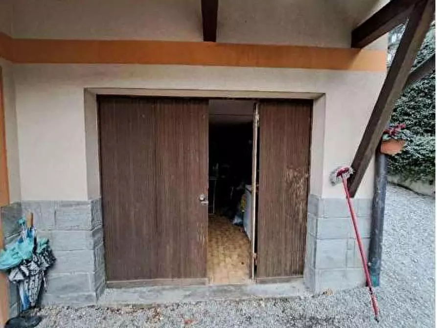 Immagine 18 di Appartamento in vendita  in Via C. Battisti, 5, 21036 Gemonio VA, Italia 5 a Gemonio