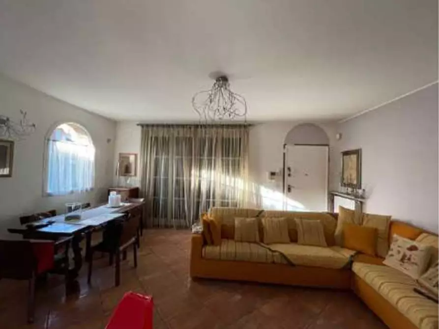 Immagine 7 di Villetta a schiera in vendita  in Via Giuseppe Mercalli  39 a Travedona-Monate