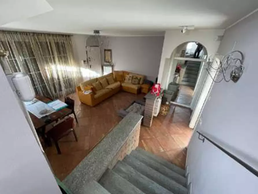 Immagine 10 di Villetta a schiera in vendita  in Via Giuseppe Mercalli  39 a Travedona-Monate