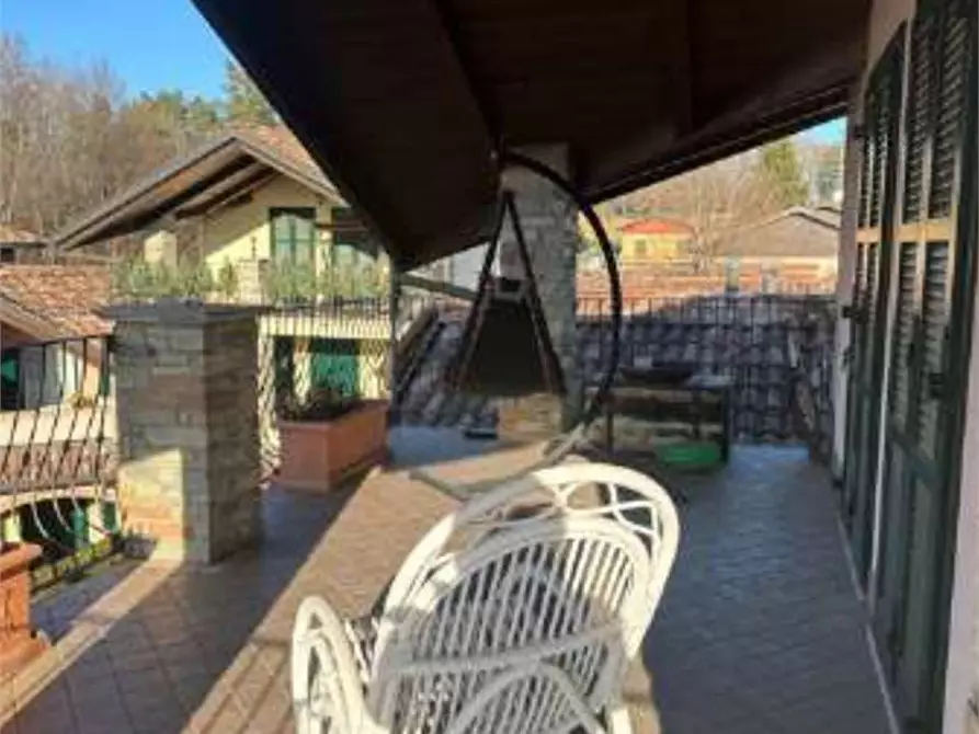 Immagine 20 di Villetta a schiera in vendita  in Via Giuseppe Mercalli  39 a Travedona-Monate