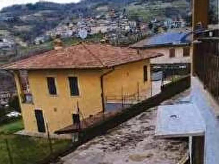 Immagine 19 di Casa bifamiliare in vendita  in Via Pineta n.21 a Brione