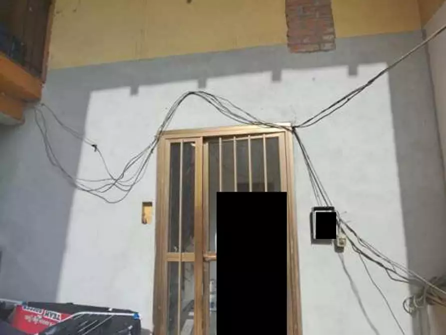 Immagine 17 di Appartamento in vendita  in Via Roma  2 a Brebbia