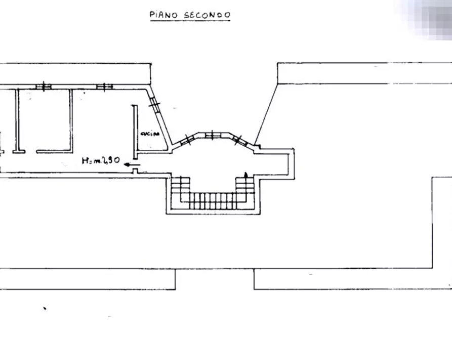 Immagine 31 di Appartamento in vendita  in Via VALCUVIA 20 a Casalzuigno