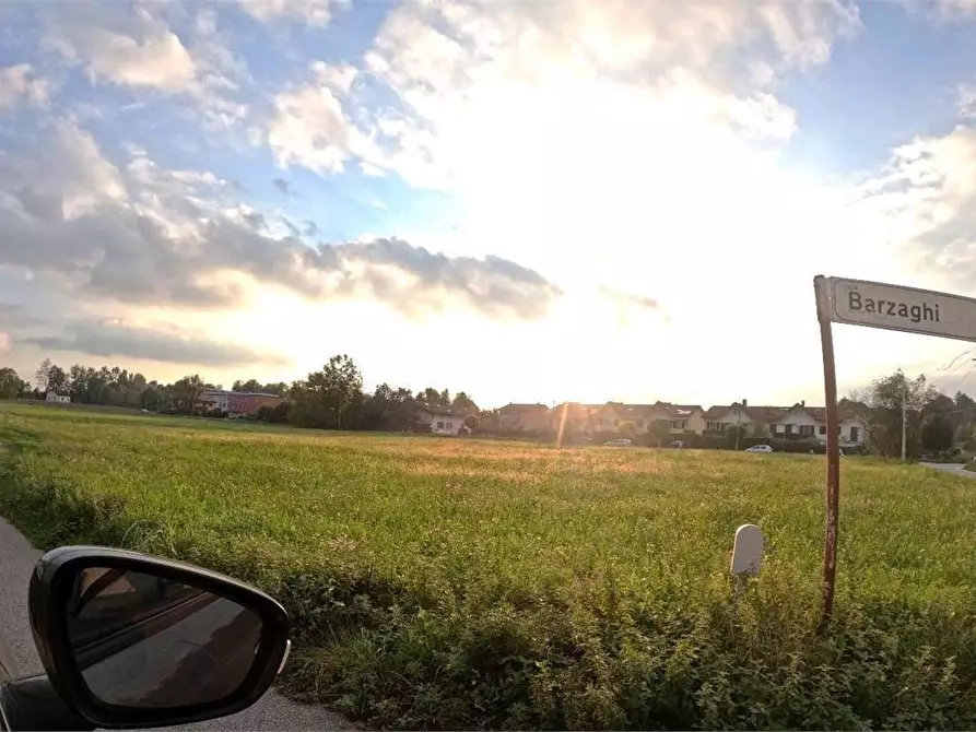 Immagine 2 di Terreno edificabile in vendita  in Sez. Albate - Via Cesare Barzaghi snc a Como