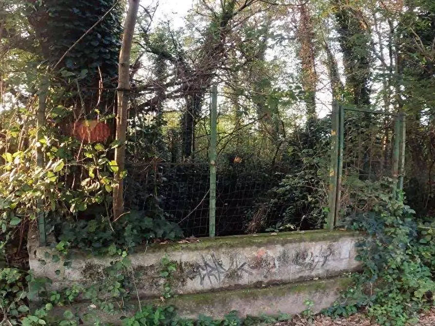 Immagine 7 di Terreno edificabile in vendita  in Sez. Albate - Via Cesare Barzaghi snc a Como