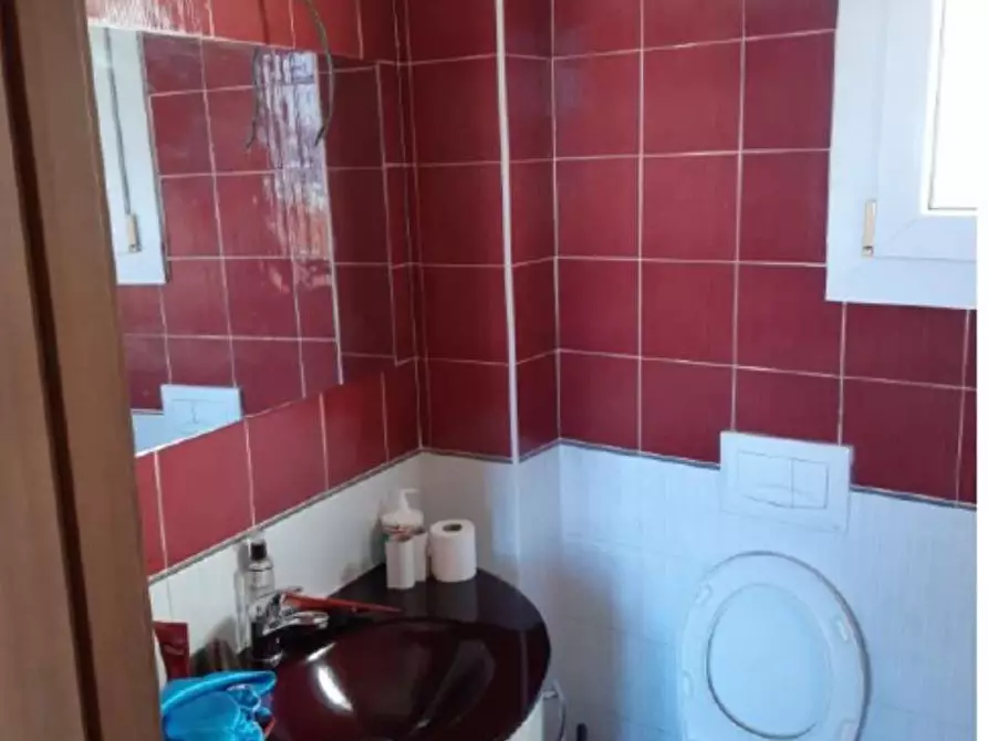 Immagine 13 di Appartamento in vendita  in Via Huber 19 a Germignaga