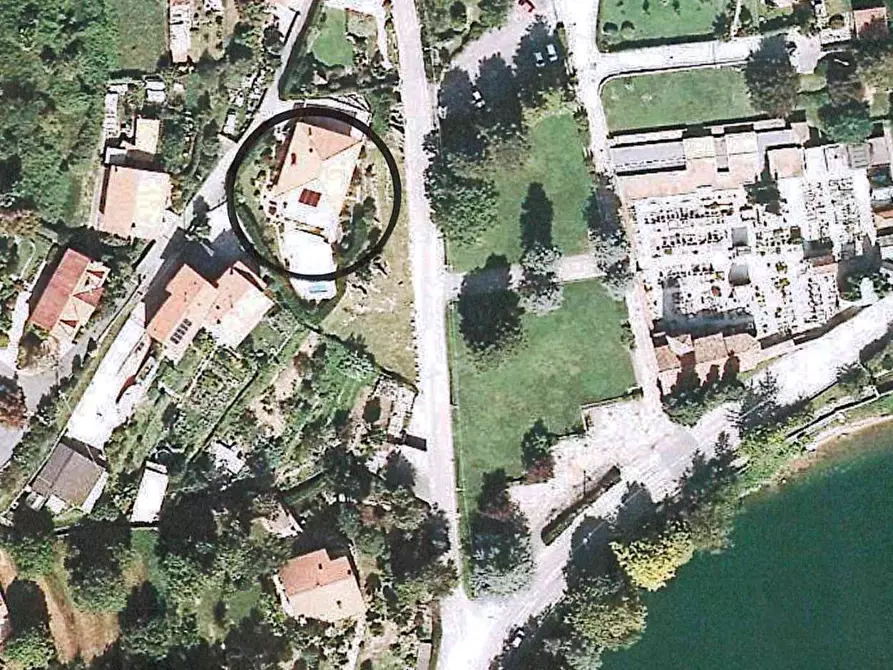 appartamento in vendita a Brusimpiano