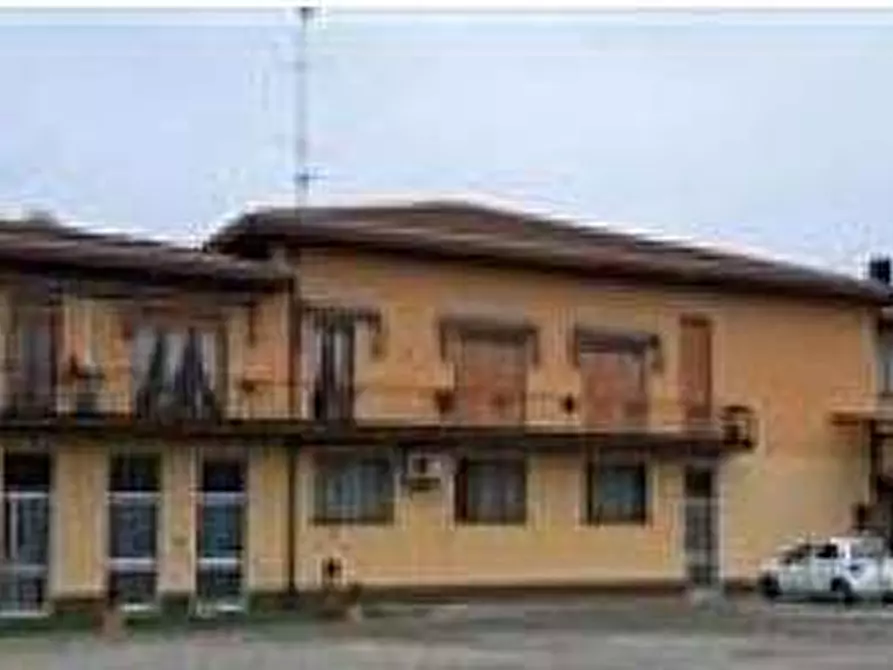 Immagine 1 di Appartamento in vendita  in Via Ai Monti, 3 a Somma Lombardo