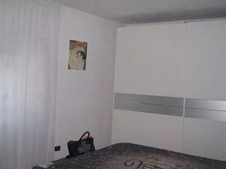 Immagine 9 di Appartamento in vendita  in via della Croce  21 a Viggiù