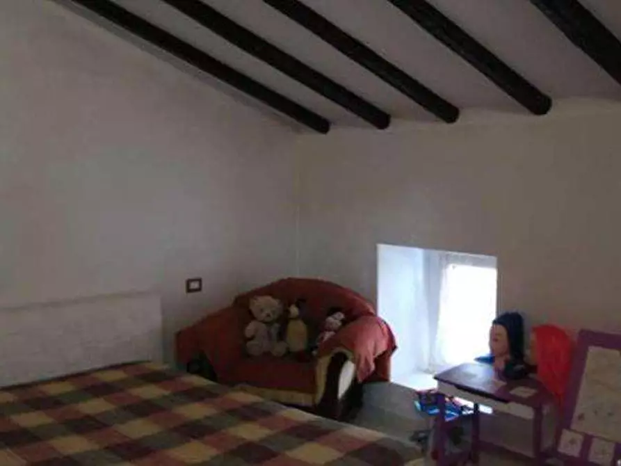 Immagine 13 di Appartamento in vendita  in via della Croce  21 a Viggiù