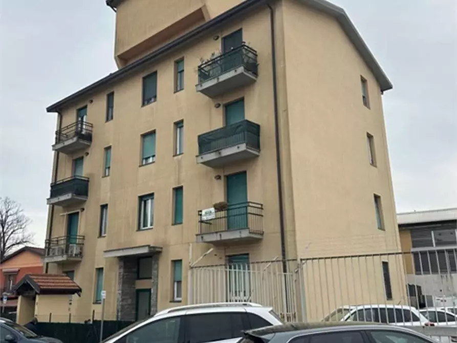 Immagine 3 di Appartamento in vendita  in Piazza corvi  4 a Biandronno