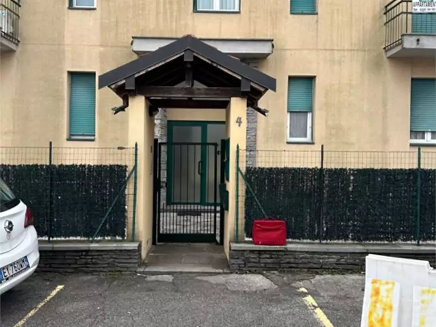 Immagine 5 di Appartamento in vendita  in Piazza corvi  4 a Biandronno