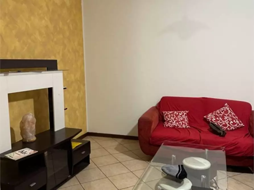 Immagine 11 di Appartamento in vendita  in Piazza corvi  4 a Biandronno