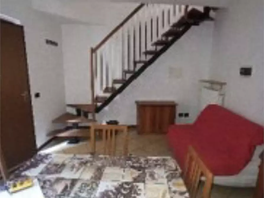 Immagine 7 di Appartamento in vendita  in Via S. Carlo 45 a Verano Brianza