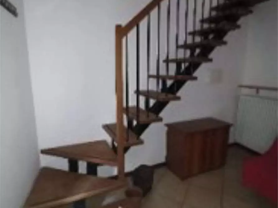 Immagine 9 di Appartamento in vendita  in Via S. Carlo 45 a Verano Brianza