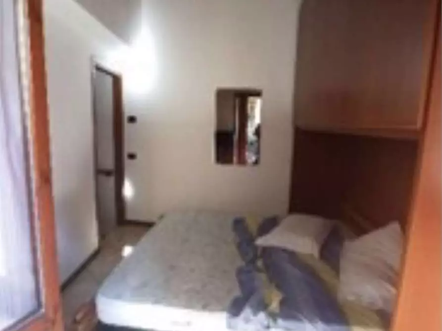 Immagine 11 di Appartamento in vendita  in Via S. Carlo 45 a Verano Brianza