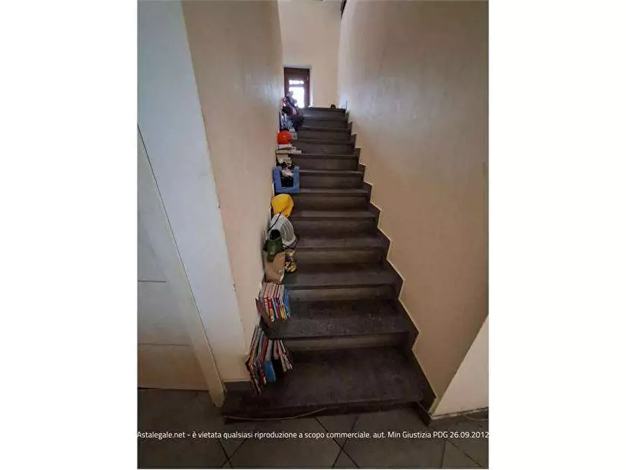 Immagine 3 di Casa indipendente in vendita  in Via ROSSINI 46 a Busto Arsizio