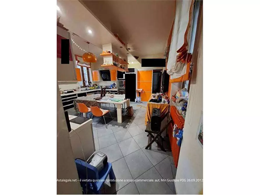 Immagine 5 di Casa indipendente in vendita  in Via ROSSINI 46 a Busto Arsizio