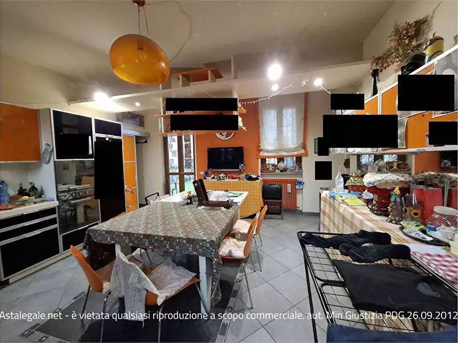 Immagine 7 di Casa indipendente in vendita  in Via ROSSINI 46 a Busto Arsizio