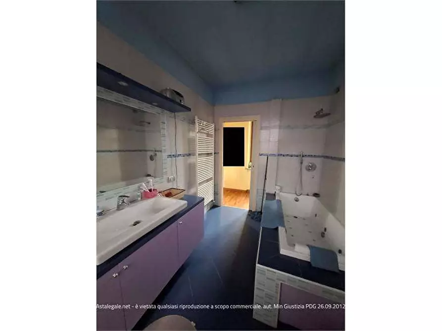 Immagine 34 di Casa indipendente in vendita  in Via ROSSINI 46 a Busto Arsizio