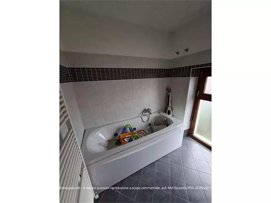 Immagine 40 di Casa indipendente in vendita  in Via ROSSINI 46 a Busto Arsizio