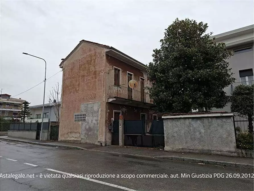 Immagine 42 di Casa indipendente in vendita  in Via ROSSINI 46 a Busto Arsizio