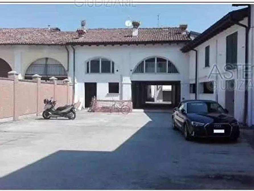 Immagine 1 di Appartamento in vendita  in Via san martino 35/37 35/37 a Manerbio